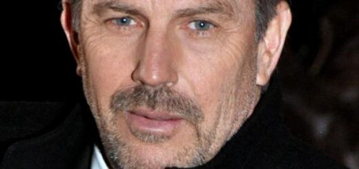 Kevin Costner Hit With Bad News, Fans Praying