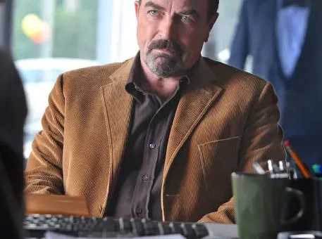 “Tom Selleck’s Financial Challenges as ‘Blue Bloods’ Winds Down”