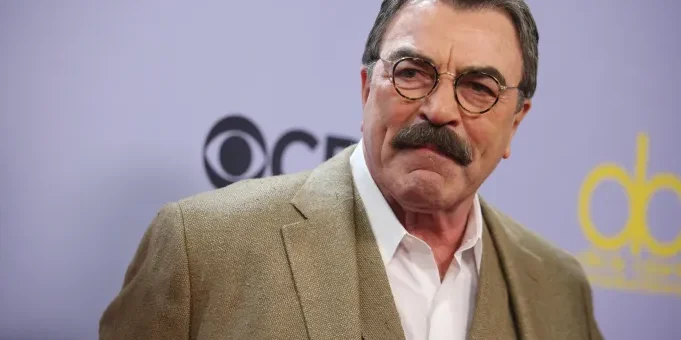 “Tom Selleck Opens Up About How His Daughter’s Health Crisis Shifted His Career Priorities”