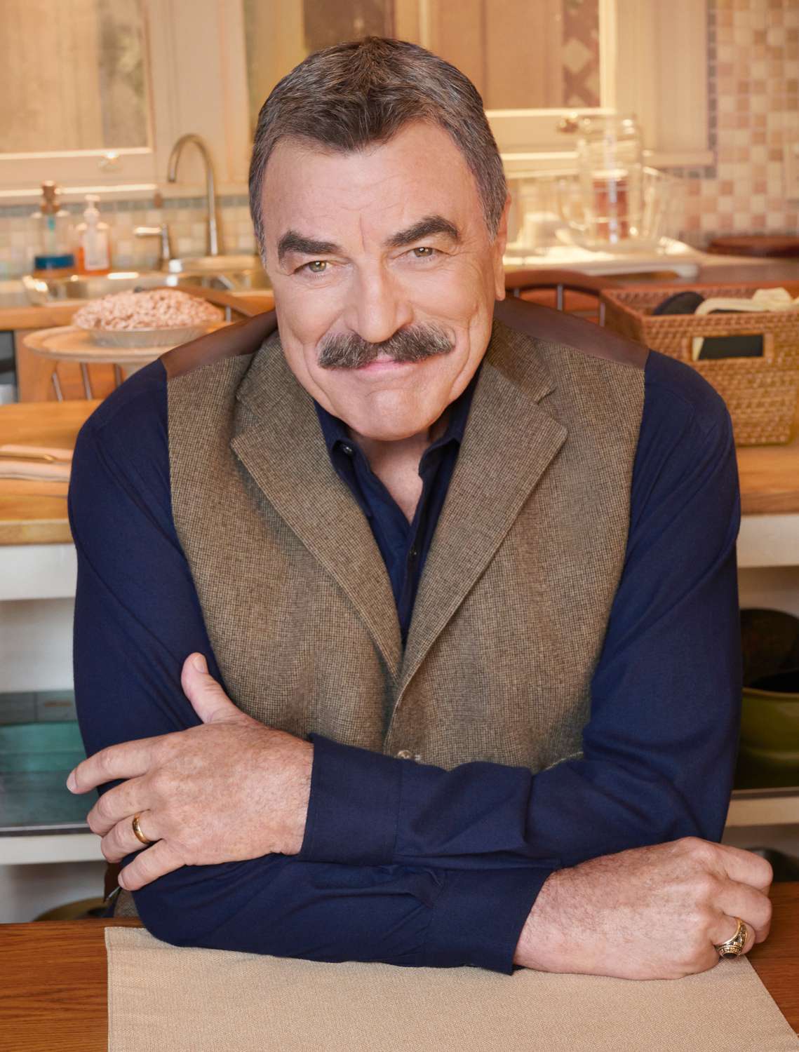 EVERY WOMAN TOM SELLECK HAD AN AFFAIR WITH