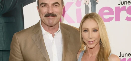 “Tom Selleck, 79, Admits He’s Never Used Email or Text, Relying on Wife Jillie, 66, for Tech Help”