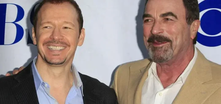 “Inside the Heartfelt Connection Between Donnie Wahlberg and His TV ‘Dad’ Tom Selleck”